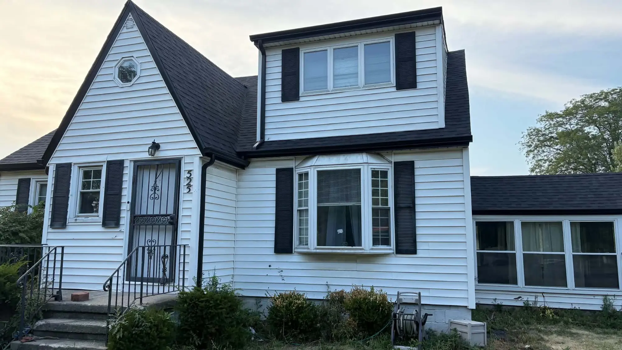 Recent completed roofing project by Horseshoe Roofing