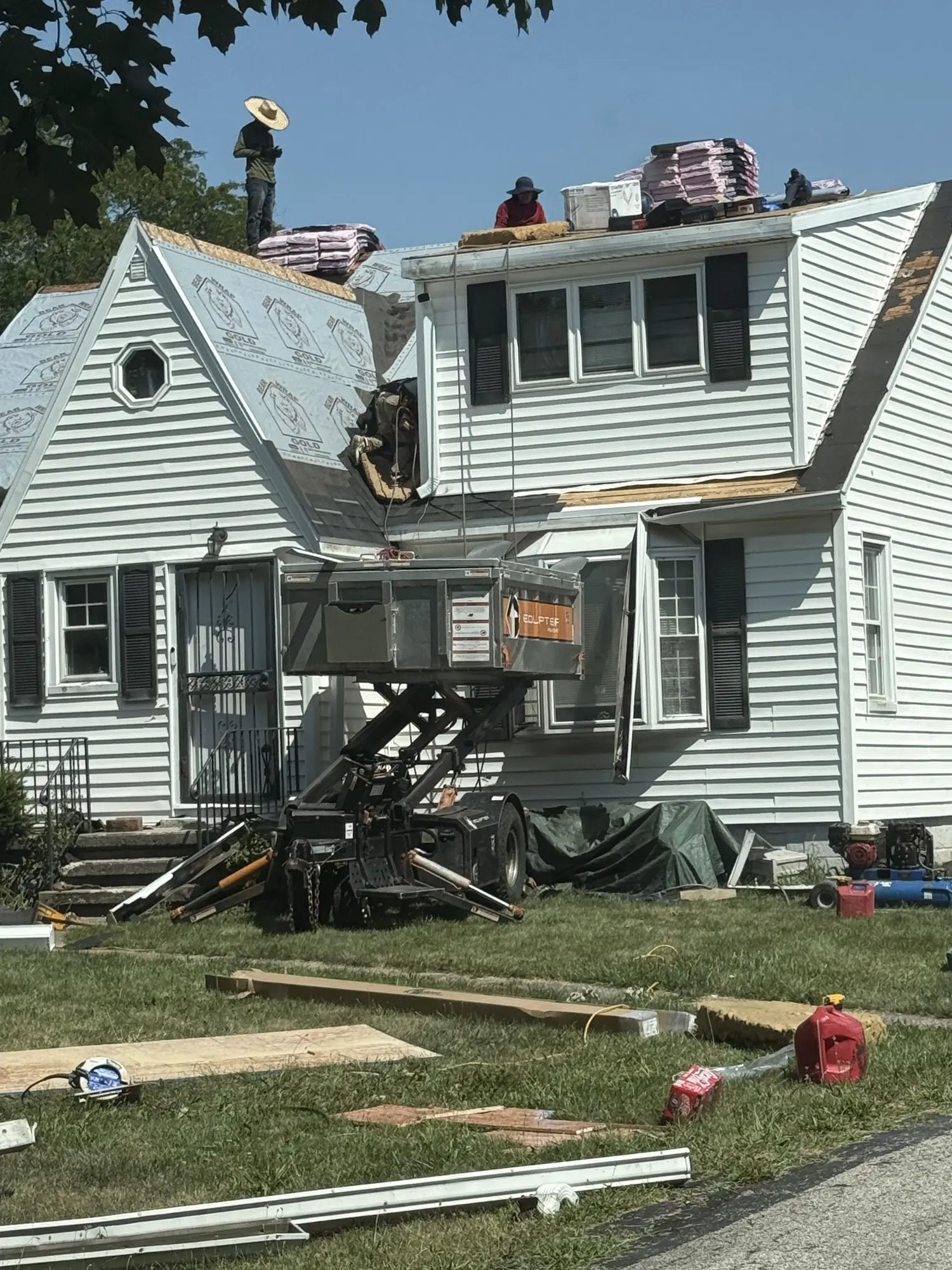 Finished roofing project in Northeast Indiana